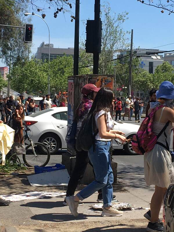 Manifestantes por Andrés Bello, Providencia