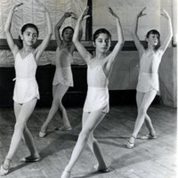 2. Alumnas 1979.jpg