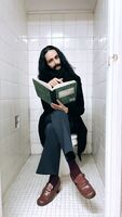 Mauricio en el baño del Varas